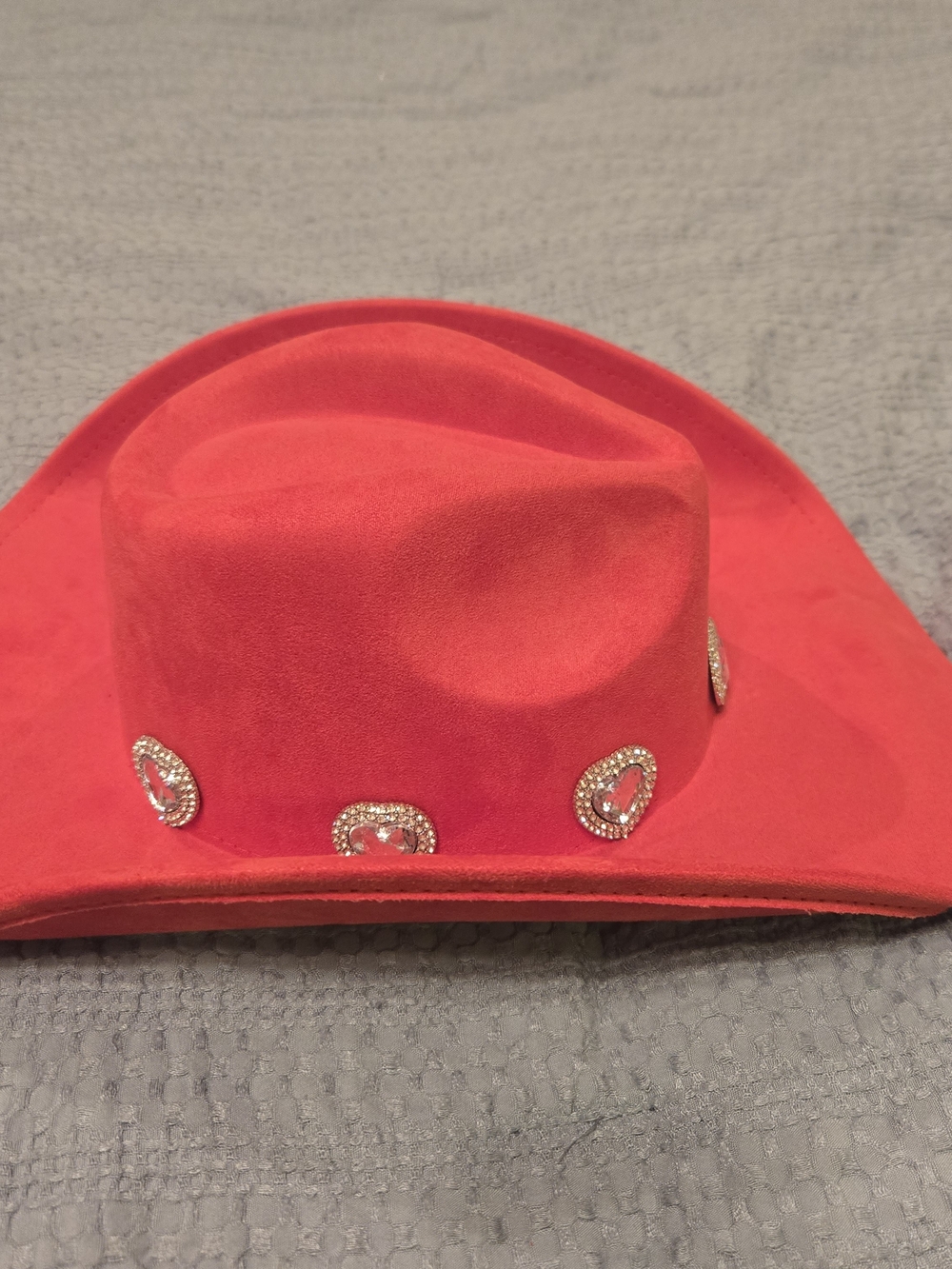 Red Womens Rhinestone Cowboy Hat - Picture 4 of 7